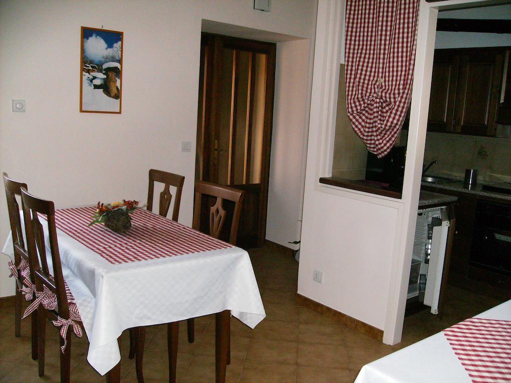 Il Barucin Bed & Breakfast Villar San Costanzo Room photo